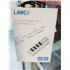 Image 2 : LOT OF 4 NEW LINK TYPE-C USB PORT HUBS - RETAIL $29EACH