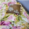 Image 2 : KINGSIZE FLORAL DUVET AND 2 KINGSIZE SHAMS, 1 ACCENT PILLOW, VISIBLE WATERMARKS, USED IN SHOWROOM, N