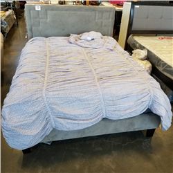 QUEENSIZE CYNTHIA ROWLEY DUVET AND 2 SHAMS, 1 ACCENT PILLOW, USED IN SHOWROOM ONLY