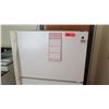 Image 2 : Sears Refrigerator w/ Freezer Compartment