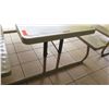 Image 3 : Brown Lifetime Plastic & Metal Picnic Table