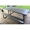 Image 1 : Brown Lifetime Plastic & Metal Picnic Table
