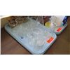 Image 2 : Qty 2 Trays of Beakers, Test Tubes, etc