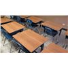 Image 8 : Qty 21 Desks w/ Chairs