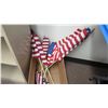 Image 2 : Qty 3 Baskets & American Flags