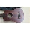 Image 2 : Makala 4 String Ukulele w/ Case