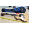 Image 1 : Mark II 6 String Guitar w/ Case