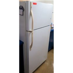 Sears Refrigerator w/ Freezer Compartment