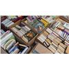 Image 25 : Huge Lot Misc Books