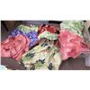 Image 1 : Different Hawaiian Print Skirts