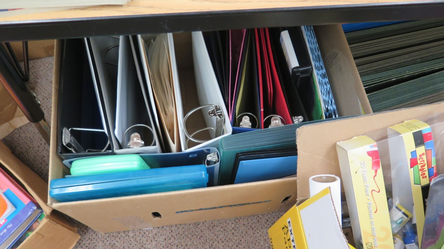 Misc Supplies - File Folder Holders, Binders, etc - Oahu Auctions