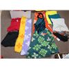 Image 1 : Misc Hawaiian Print Fabric