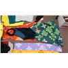 Image 8 : Misc Hawaiian Print Fabric