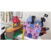 Image 3 : Kid's Play Kitchen, Shelf w/ Toys, Castles, etc