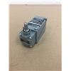 Image 2 : Allen Bradley 802T-AP OILTIGHT LIMIT SWITCH