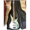 Image 1 : YAMAHA ELECTRIC BASS GUITAR W/ SOFT SHELL CASE