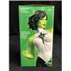 Image 2 : LIMITED EDITION Women of the DC Universe JADE Porcelain Bust Series 2