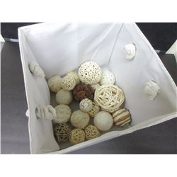 Folding box full of Home Décor items