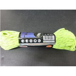 New 100 ft roll of 550lb Reflective 7 strand Paracord