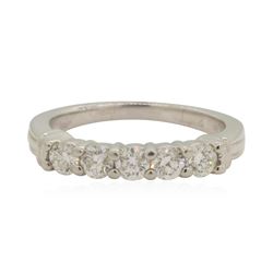 0.7 ctw Diamond Ring - Platinum