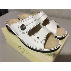 Finn Comfort 2550 Sansibar White Linen Sandal Size 42