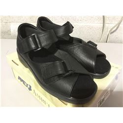 Apex Black Sandal Mens Wide 8.5/9 Womens 9.5/10