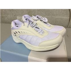 Chung Shi Level 1 Comfort Sport White Shoe Size 6
