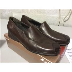 SemlerRia Slip On in Coffee 7.5