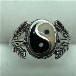 Silver Ying Yang Ring
