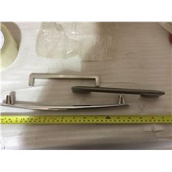 Lot of Assorted Cabinetry Pulls/Handles