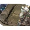 Image 2 : Cabelas Reversible Camouflage Bomber Style Jacket (X-Small)