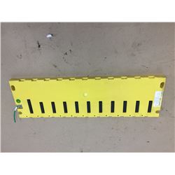 FANUC A03B-0807-C001 AIF01A INPUT CARD BASE