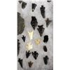 Image 4 : Large Collection of Prehistoric Stone Arrowheads