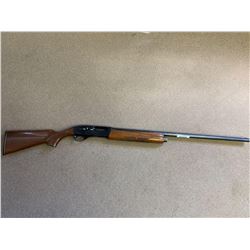 Remington model 1100 semi auto 12 ga. 2 3/4" SN 520207v -YOU MUST HAVE A VALID PAL TO BID ON THIS IT