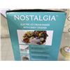 Image 2 : Nostalgia Electric Ice Cream Maker