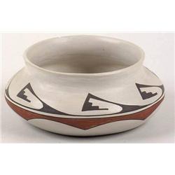 Hopi Bowl, Grace Navasie