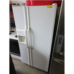 Kenmore Side-by-Side White Fridge