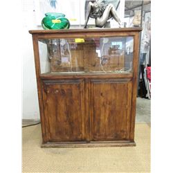 Wood Framed Compact Floor Display Case