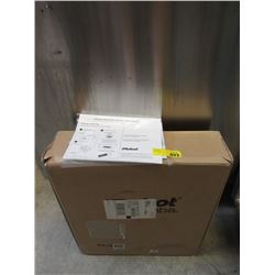 Roomba iRobot Vacuum - Store Return