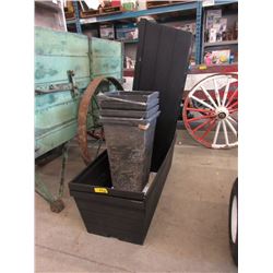 6 Patio Planters & Garment Rack