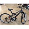 Image 1 : 21 Speed Next "Cliff Hanger" Mountain Bike