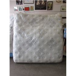 New King Size Simmons Pillow Top Mattress