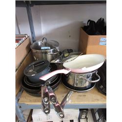 12 Assorted Pieces of Cookware - Store Return