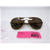 Image 1 : Women's New Oakley Feedback Sunglasses