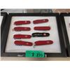 Image 1 : 8 Swiss Army Knives