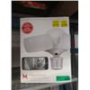 Image 1 : Maximus Camera Floodlight - Store Return