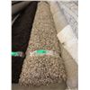 Image 1 : 5 x 7 Foot Brown Shag Carpet - Store Return