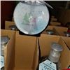 Image 2 : BOX OF SCENTED HAND SOAP IN PUMP-ACTION CONTAINERS