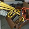 Image 2 : BOX OF SHOP LIGHTS