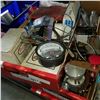 Image 2 : 3 BOXES OF PRESSURE GAUGES AND OTHER SHOP SUPPLIES